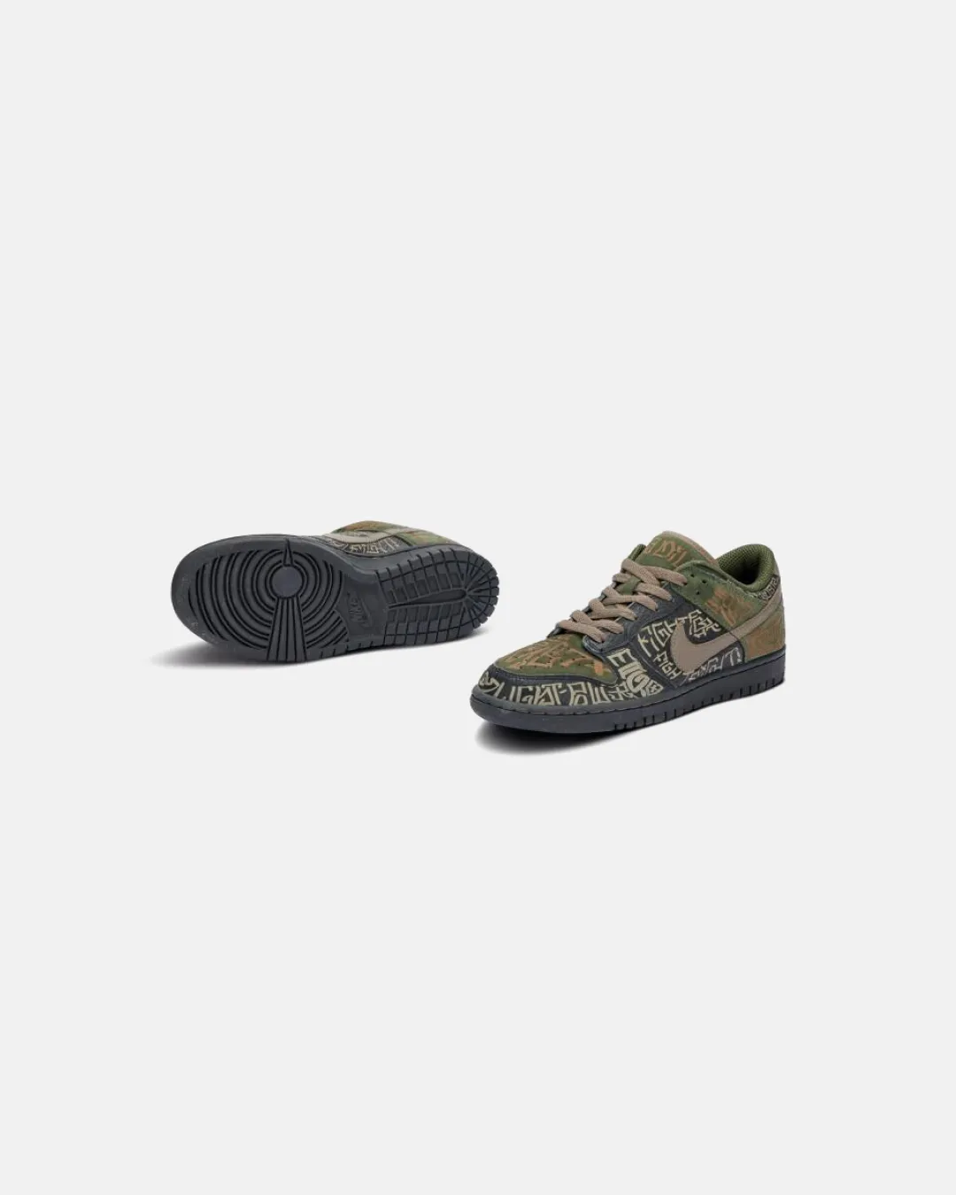 Nike Dunk Low Premium Doernbecher Sneakers
