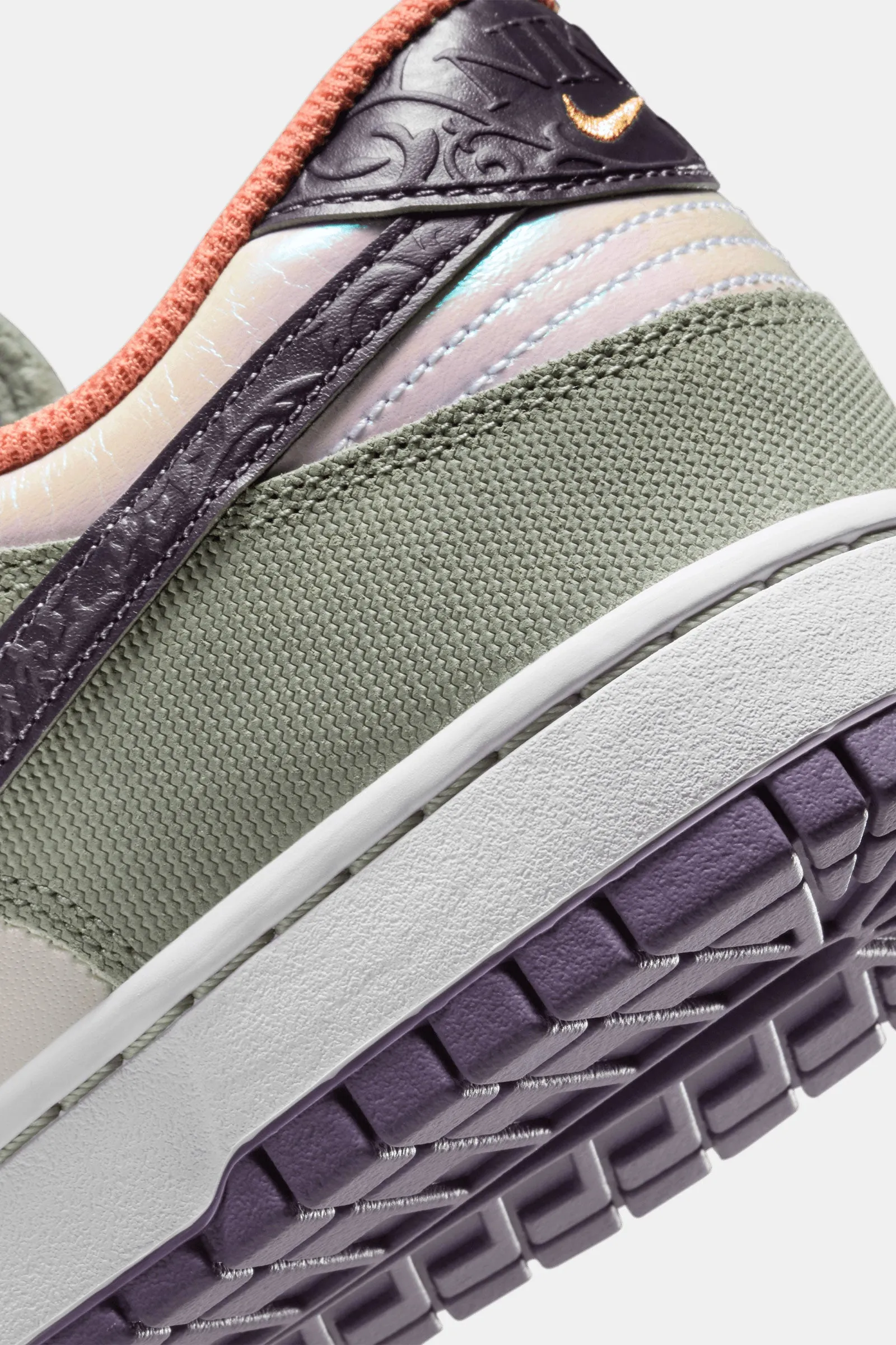 Nike Dunk Low Retro SE