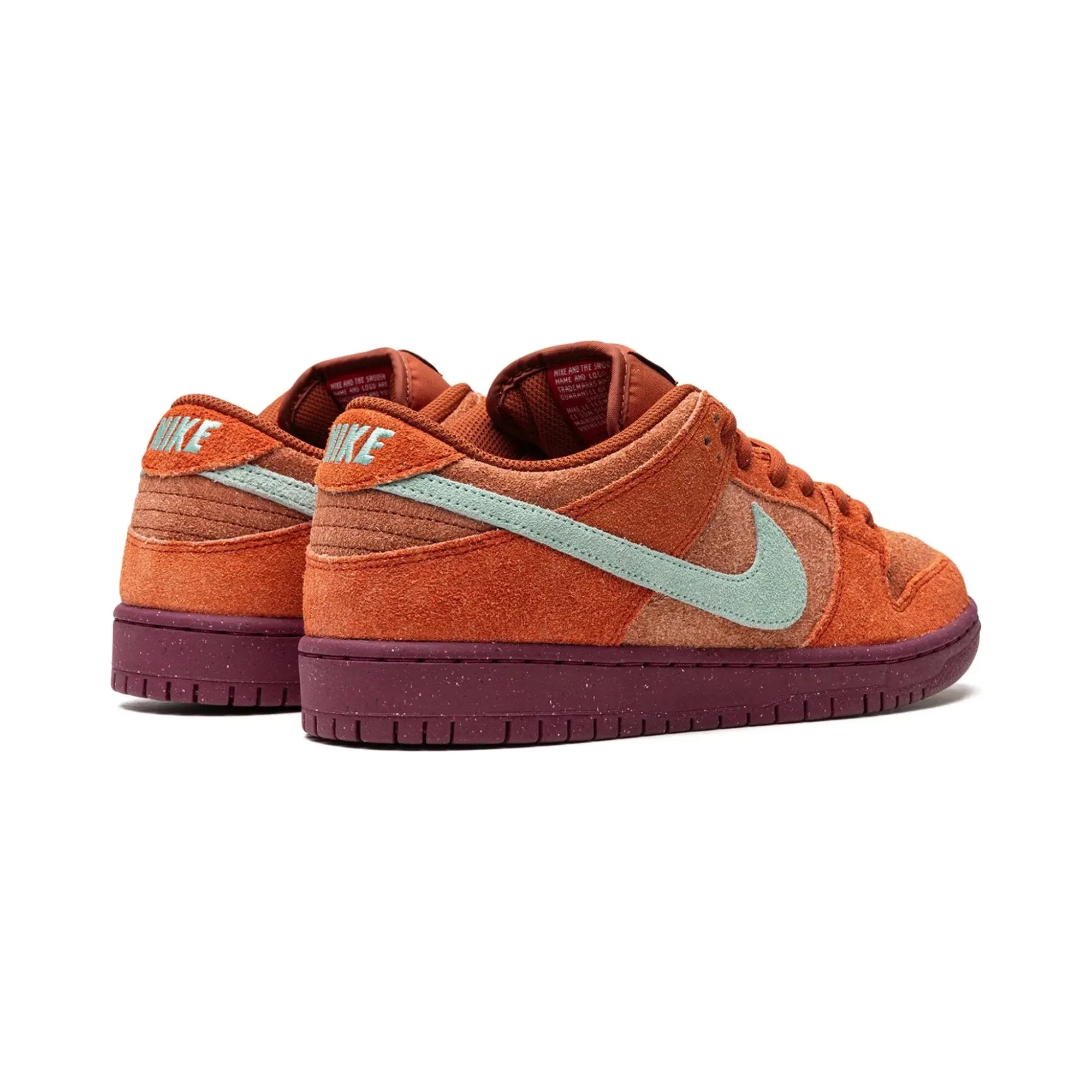 Nike SB Dunk Low Mystic Red Rosewood