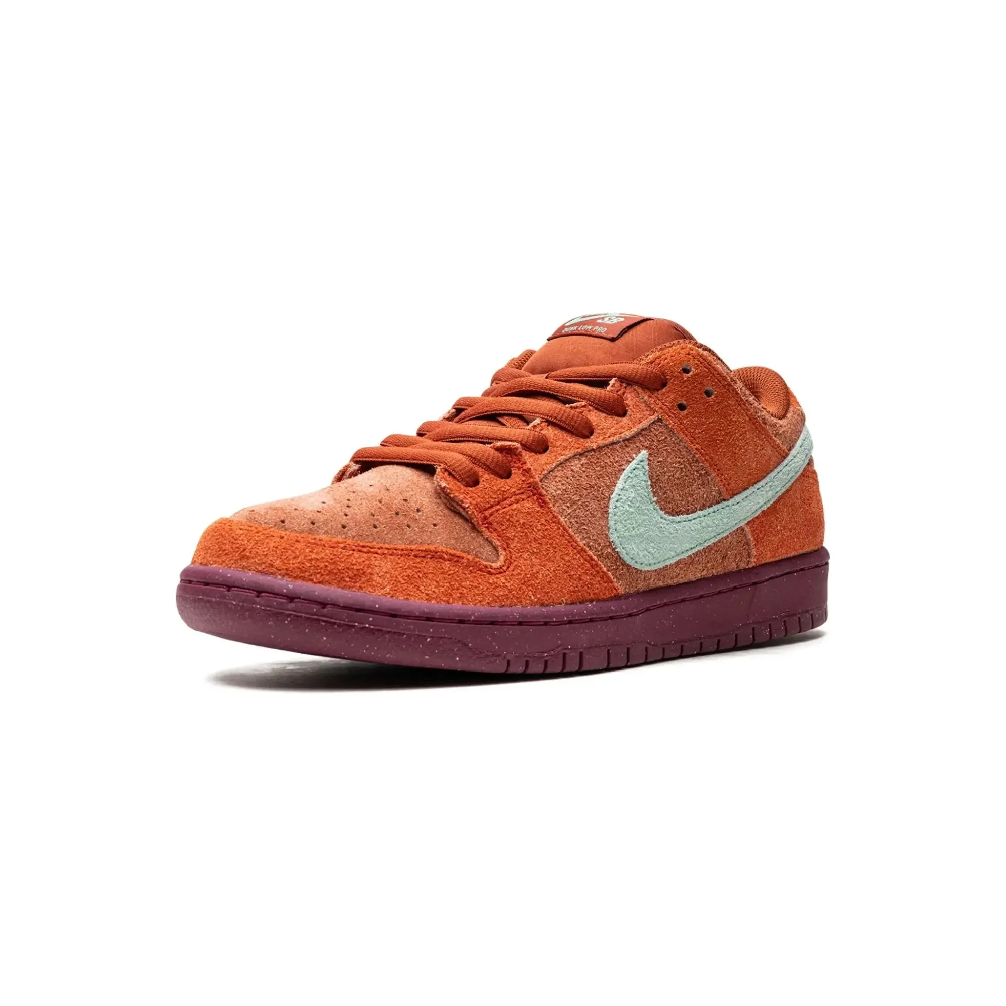Nike SB Dunk Low Mystic Red Rosewood
