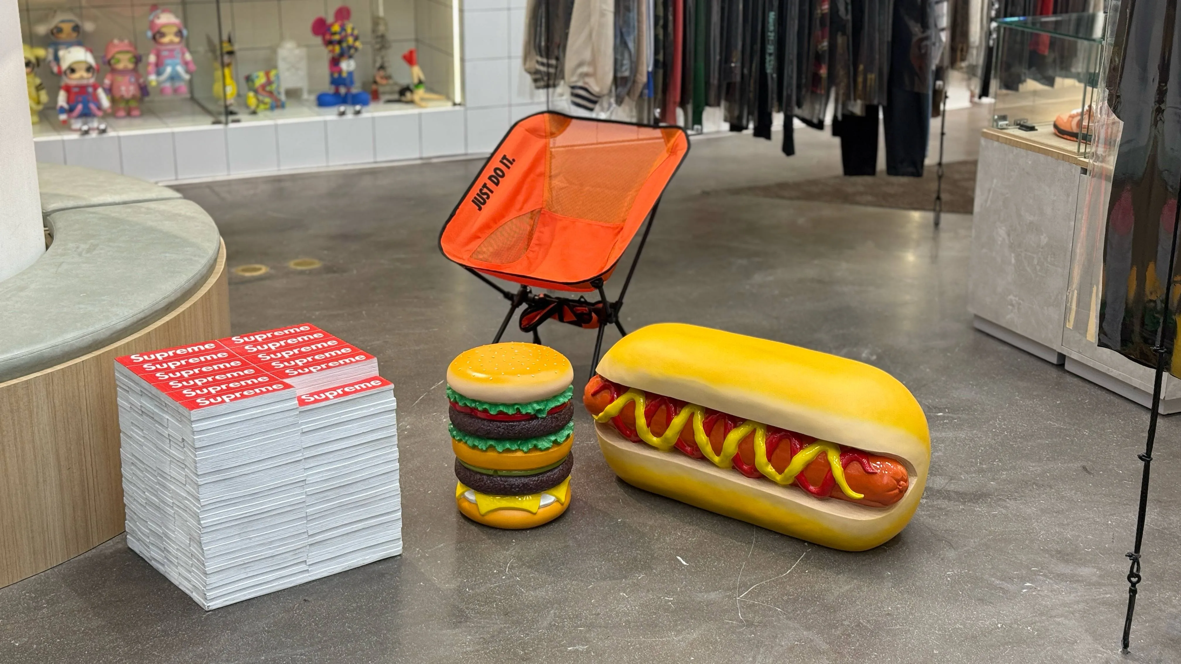 Rotary Hero Giant Hot Dog Stool in Multi