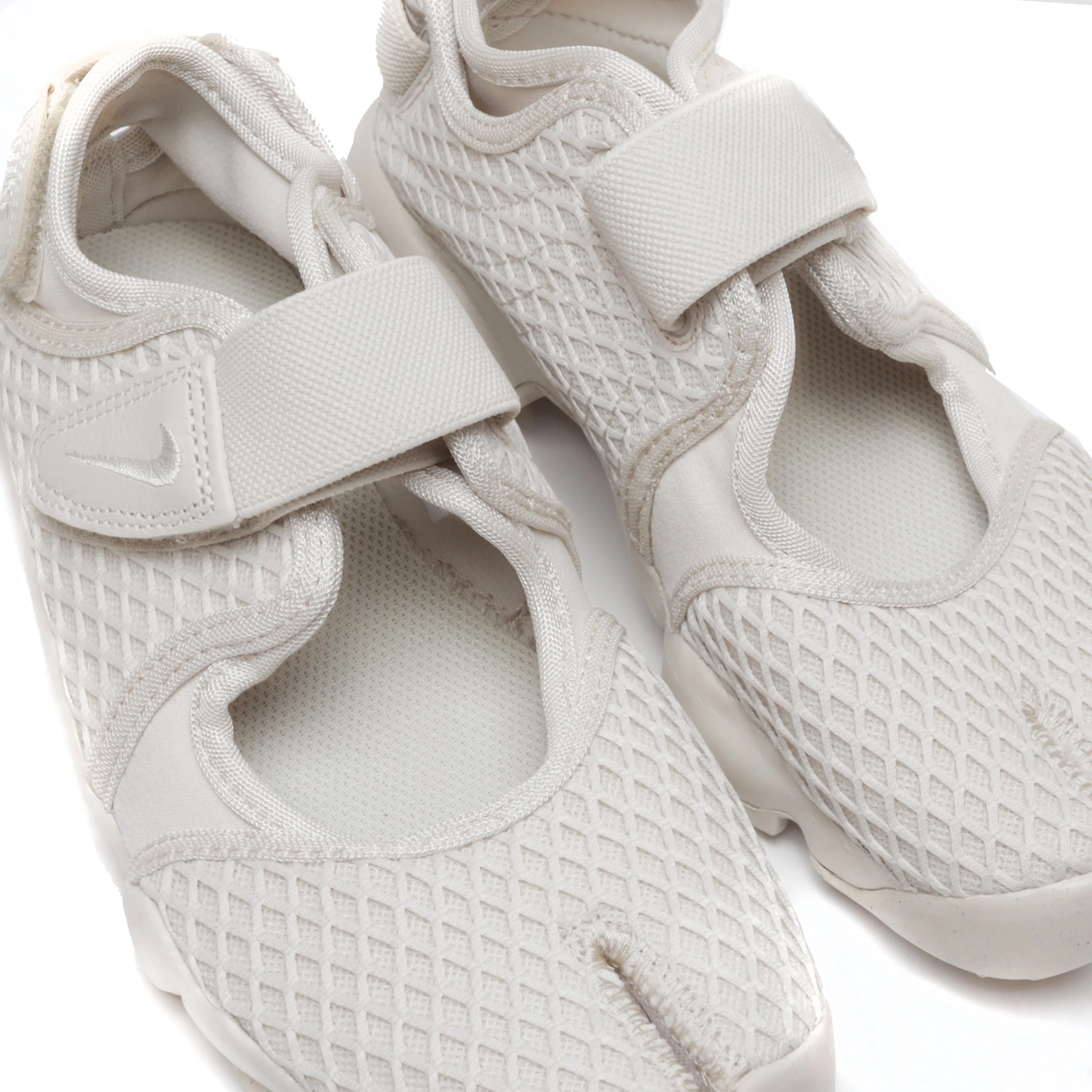 WMNS AIR RIFT