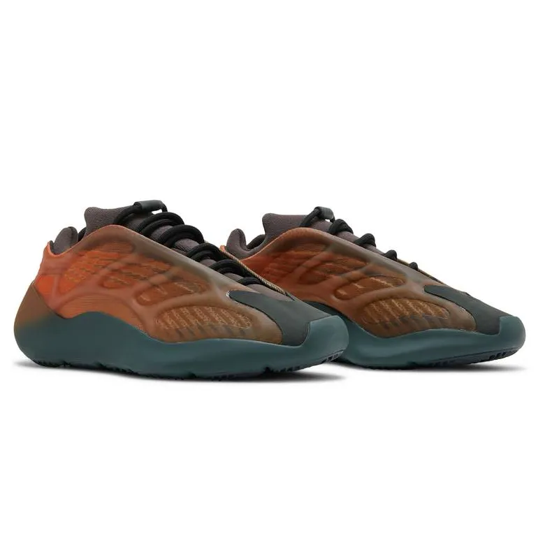 Yeezy 700 V3 Copper Fade